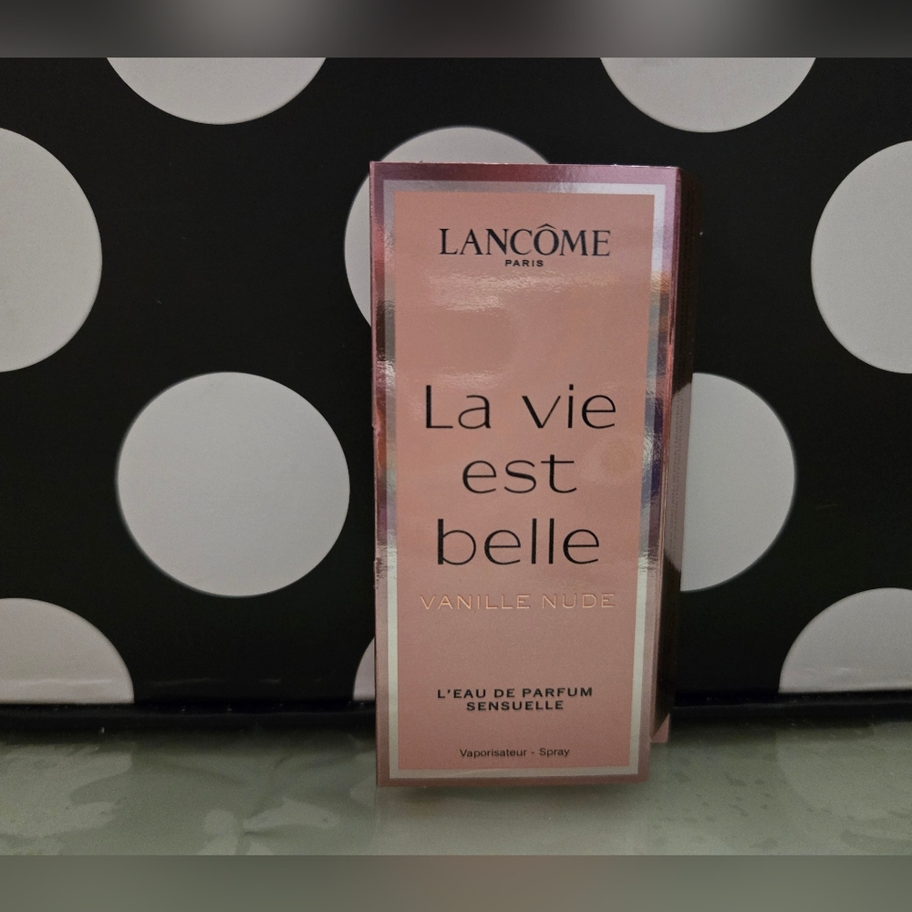 10/$25✨️Lancome Vanilla Nude✨️